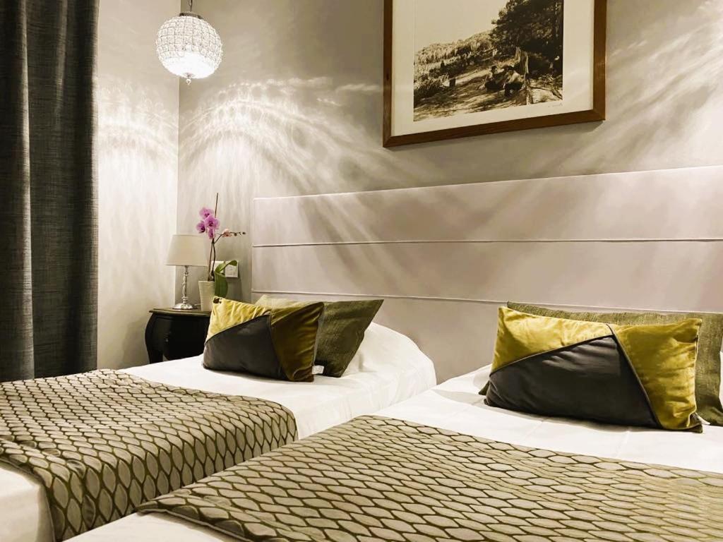 Brit Hotel Acacias Арль Экстерьер фото