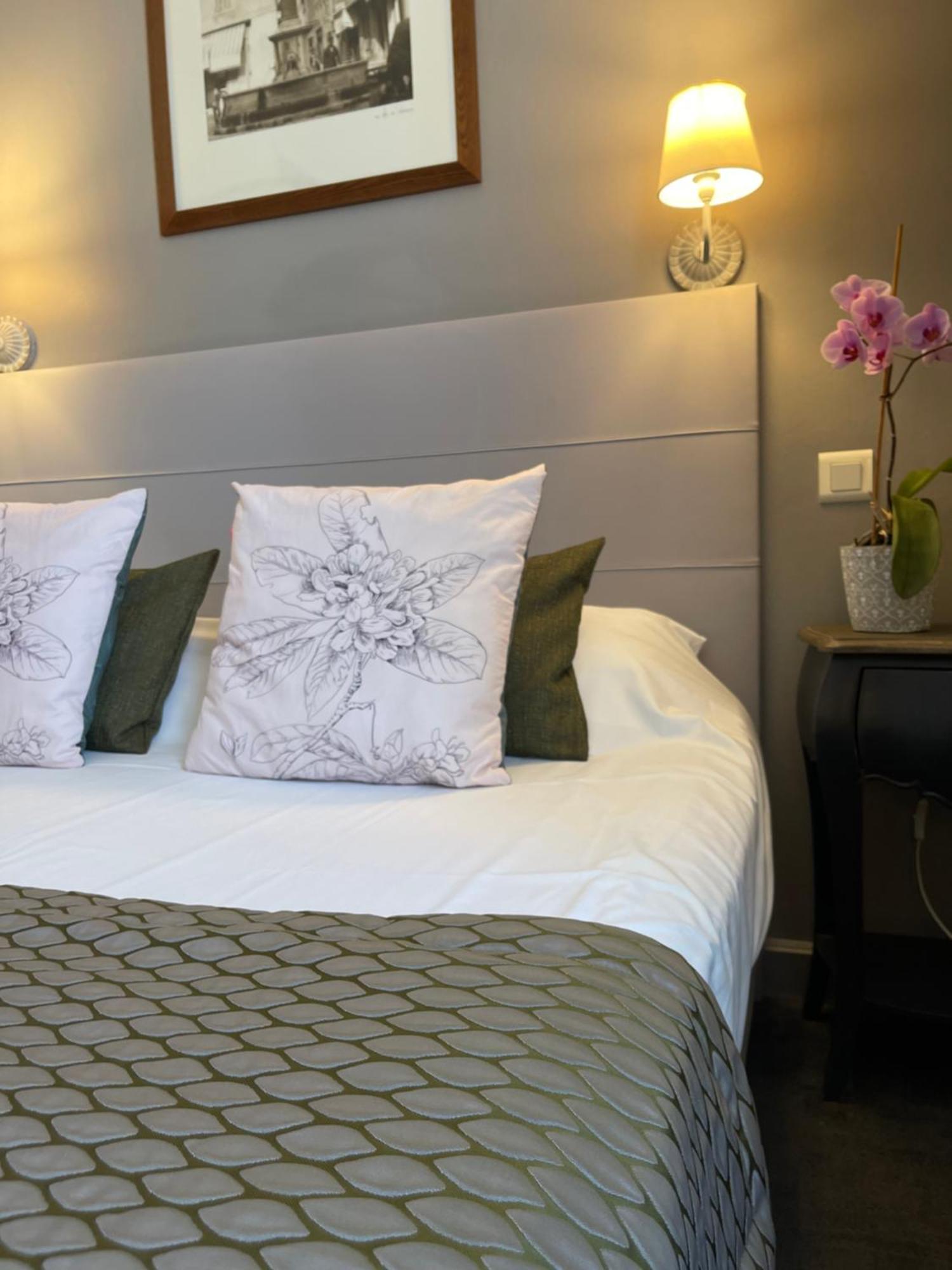 Brit Hotel Acacias Арль Экстерьер фото
